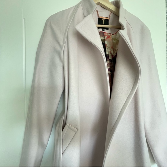 Ted Baker long wrap coat, size 3, pink blush, midi length - Picture 6 of 7